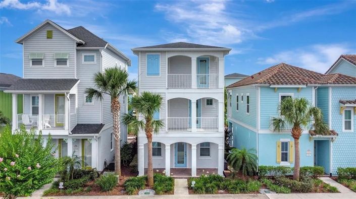 Image No.1-4 Bed Property for sale