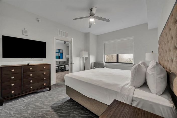 Image No.17-2 Bed Property for sale