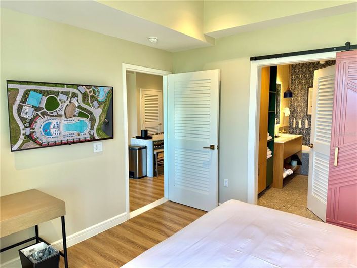 Image No.19-2 Bed Property for sale