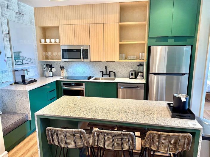 Image No.6-2 Bed Property for sale