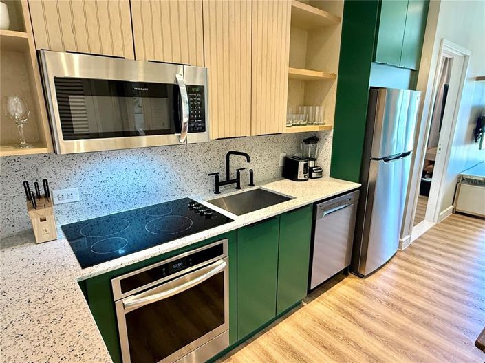 Image No.8-2 Bed Property for sale