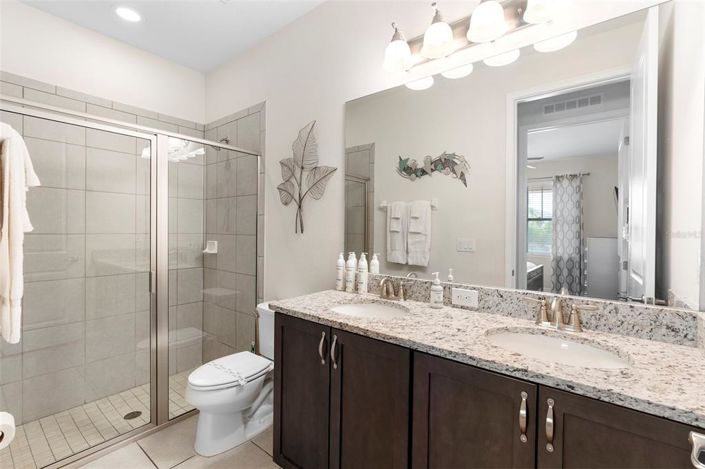 Image No.35-8 Bed Property for sale