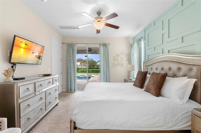 Image No.37-8 Bed Property for sale