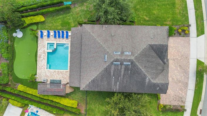 Image No.4-8 Bed Property for sale