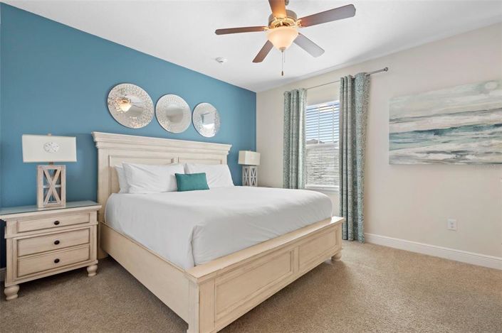 Image No.55-8 Bed Property for sale