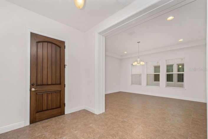 Image No.2-6 Bed Property for sale