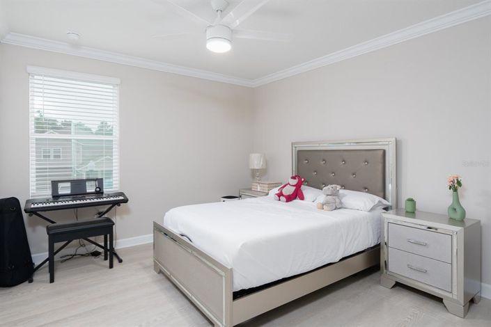 Image No.21-4 Bed Property for sale