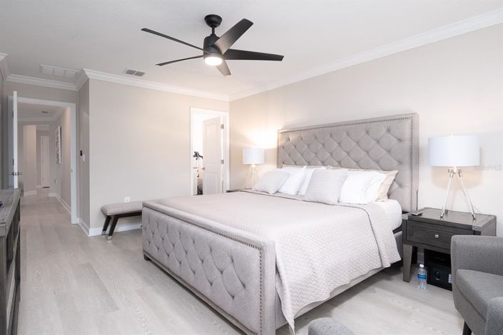 Image No.28-4 Bed Property for sale