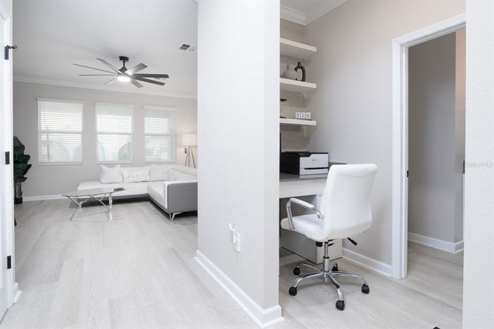 Image No.4-4 Bed Property for sale