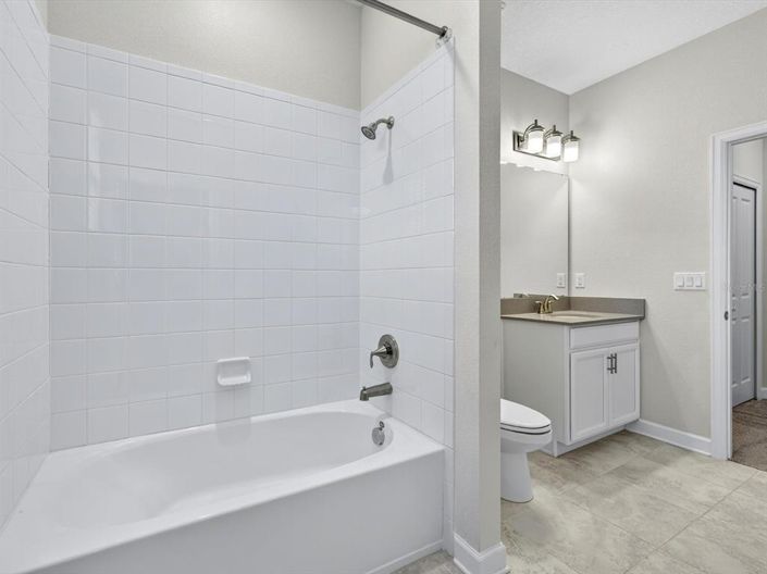 Image No.18-3 Bed Property for sale