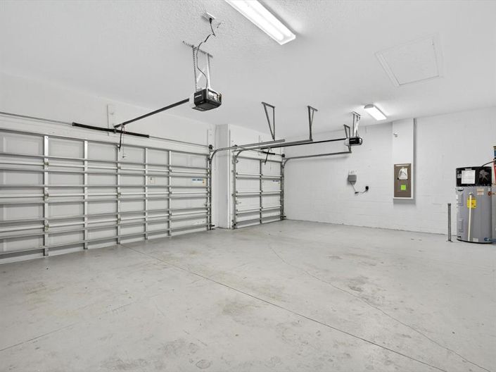 Image No.26-3 Bed Property for sale