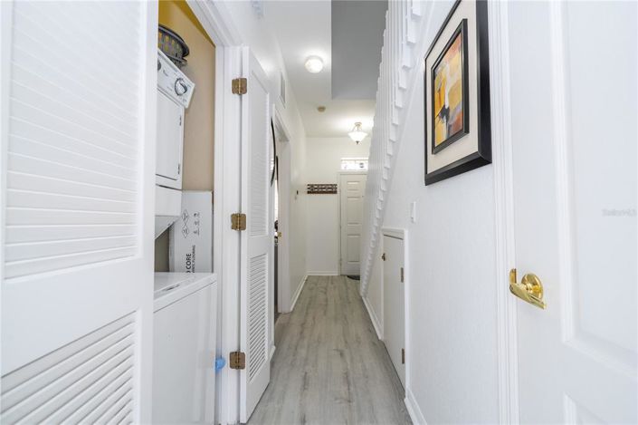 Image No.13-4 Bed Townhouse for sale