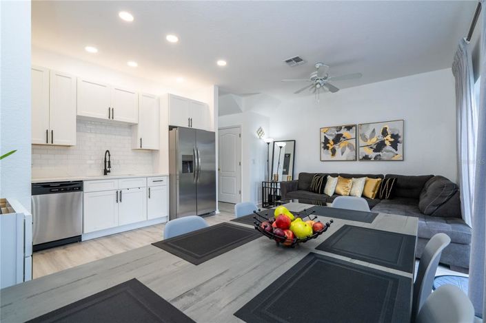 Image No.21-4 Bed Townhouse for sale