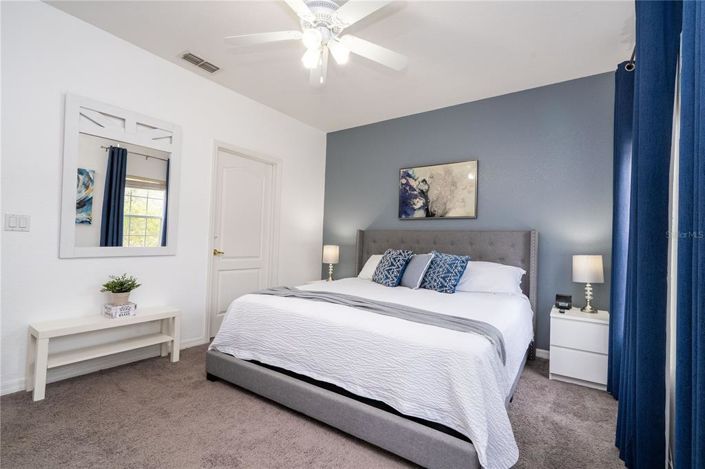 Image No.24-4 Bed Townhouse for sale