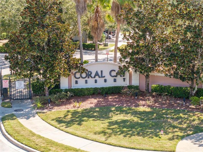 Image No.51-4 Bed Townhouse for sale