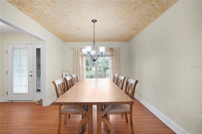 Image No.11-4 Bed Property for sale