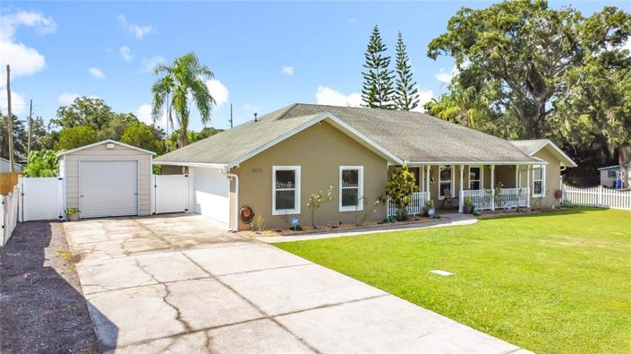 Image No.5-3 Bed Property for sale