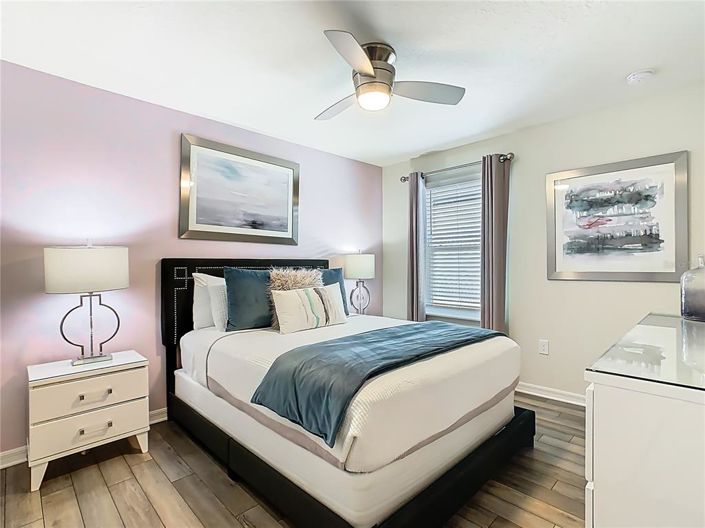 Image No.30-7 Bed Property for sale