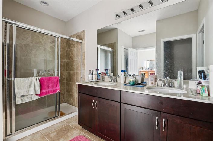 Image No.34-4 Bed Property for sale