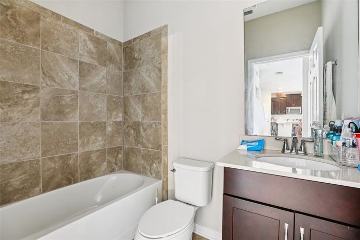 Image No.37-4 Bed Property for sale