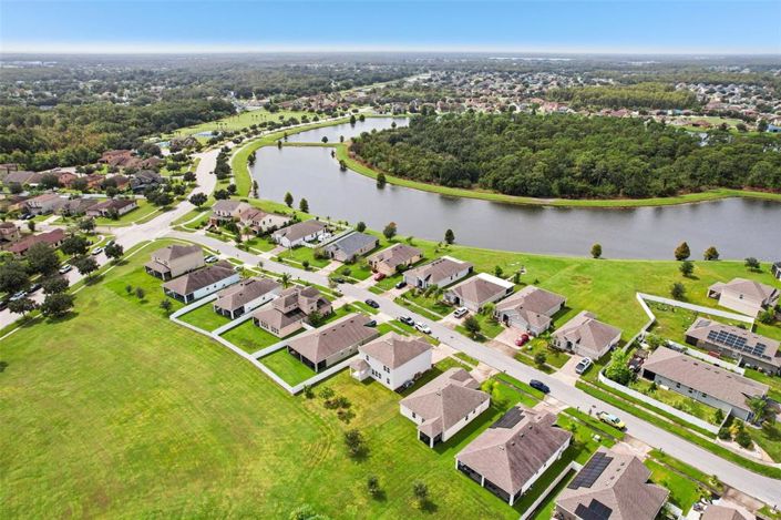 Image No.57-4 Bed Property for sale