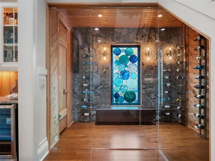 Image No.43-5 Bed Property for sale