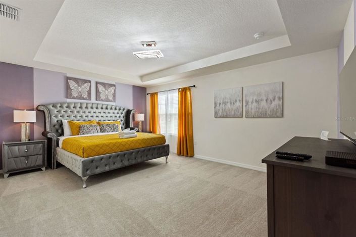 Image No.28-7 Bed Property for sale