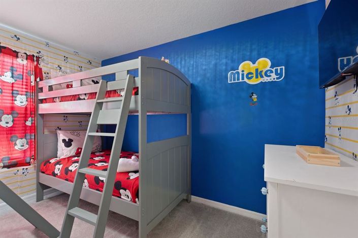 Image No.30-7 Bed Property for sale