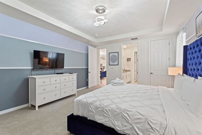 Image No.36-7 Bed Property for sale