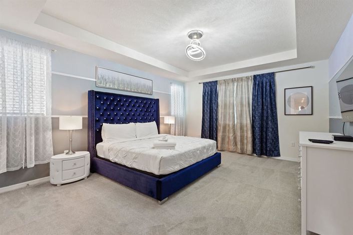 Image No.38-7 Bed Property for sale