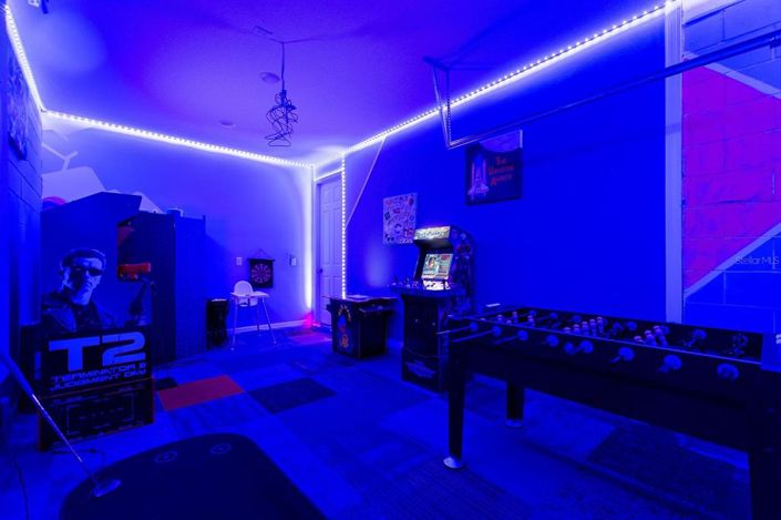 Image No.48-7 Bed Property for sale