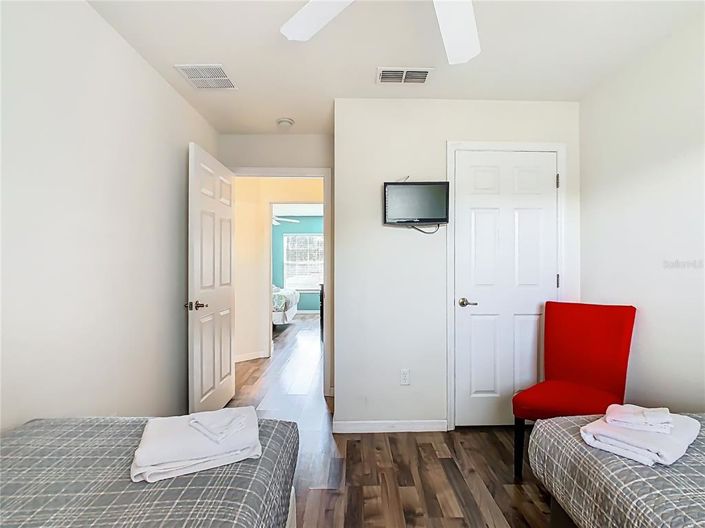 Image No.26-3 Bed Townhouse for sale