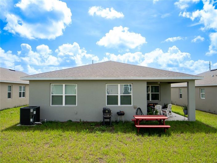 Image No.2-Propriété de 3 chambres à vendre à Haines City