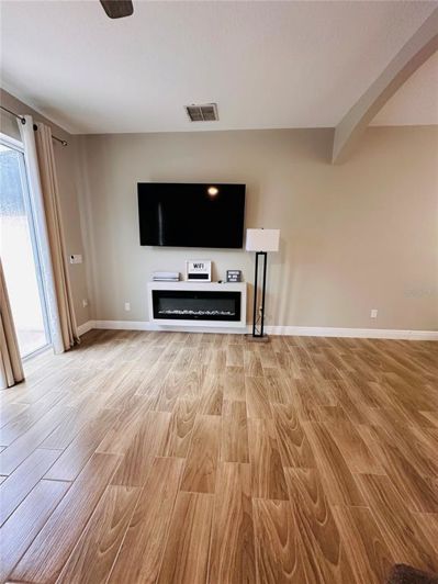 Image No.11-3 Bed Townhouse for sale