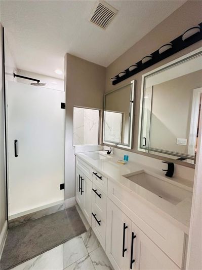 Image No.15-3 Bed Townhouse for sale