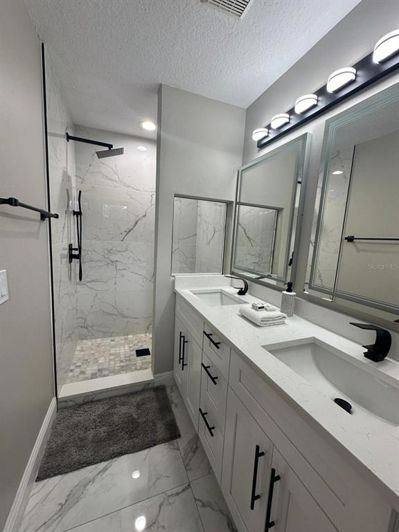 Image No.20-3 Bed Townhouse for sale