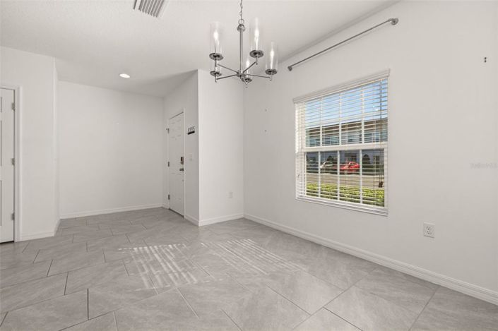 Image No.12-3 Bed Townhouse for sale