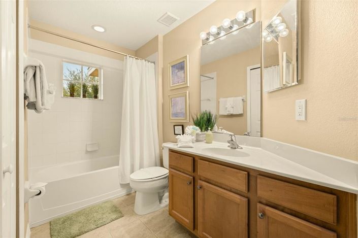 Image No.42-5 Bed Property for sale