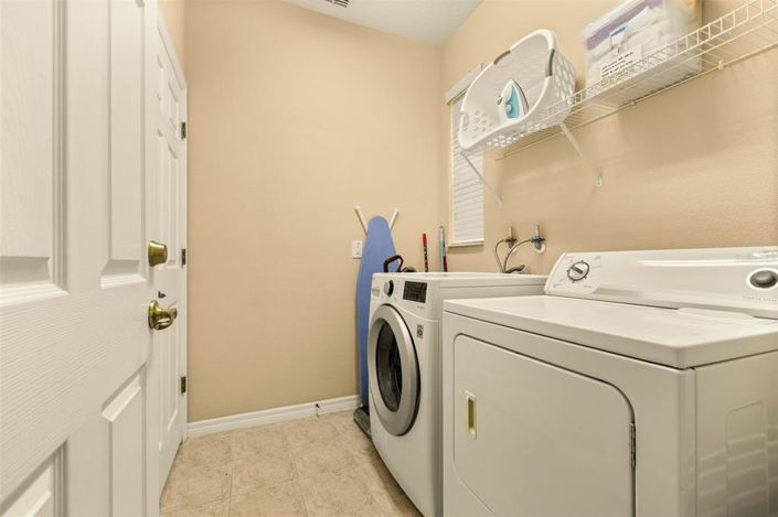 Image No.53-5 Bed Property for sale