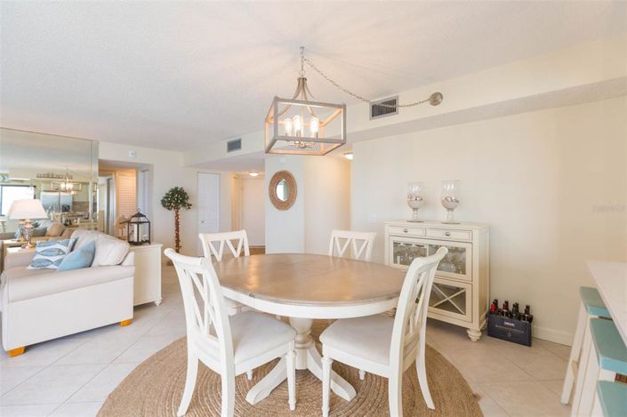 Image No.13-2 Bed Property for sale