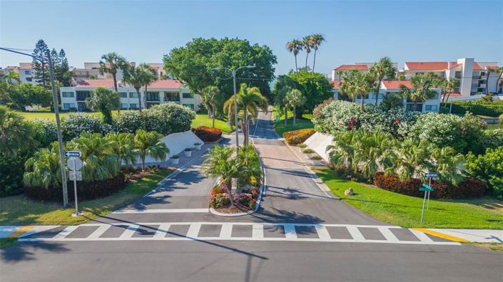 Image No.34-2 Bed Property for sale