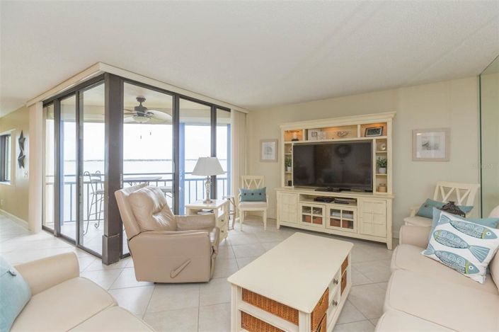 Image No.6-2 Bed Property for sale