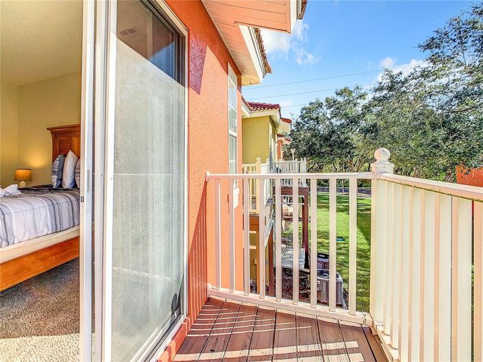 Image No.36-3 Bed Townhouse for sale