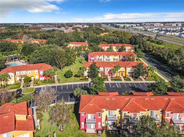 Image No.45-3 Bed Townhouse for sale