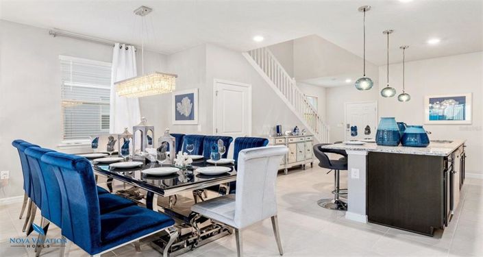 Image No.4-7 Bed Property for sale