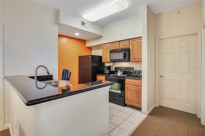 Image No.3-2 Bed Property for sale