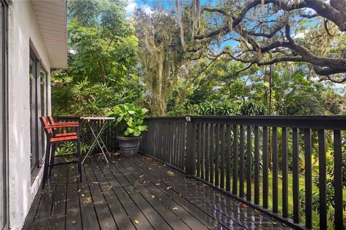 Image No.27-5 Bed Property for sale