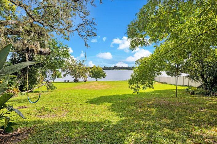 Image No.29-5 Bed Property for sale