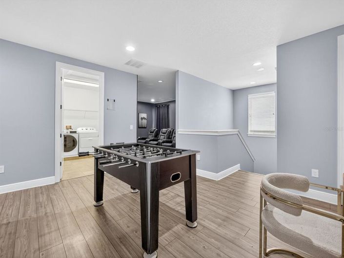 Image No.24-10 Bed Property for sale