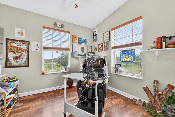 Image No.19-4 Bed Property for sale